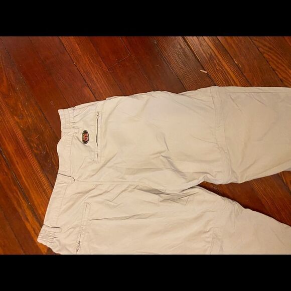 Cabbalas Tan Slacks Medium 32  Guide wear - Picture 8 of 16